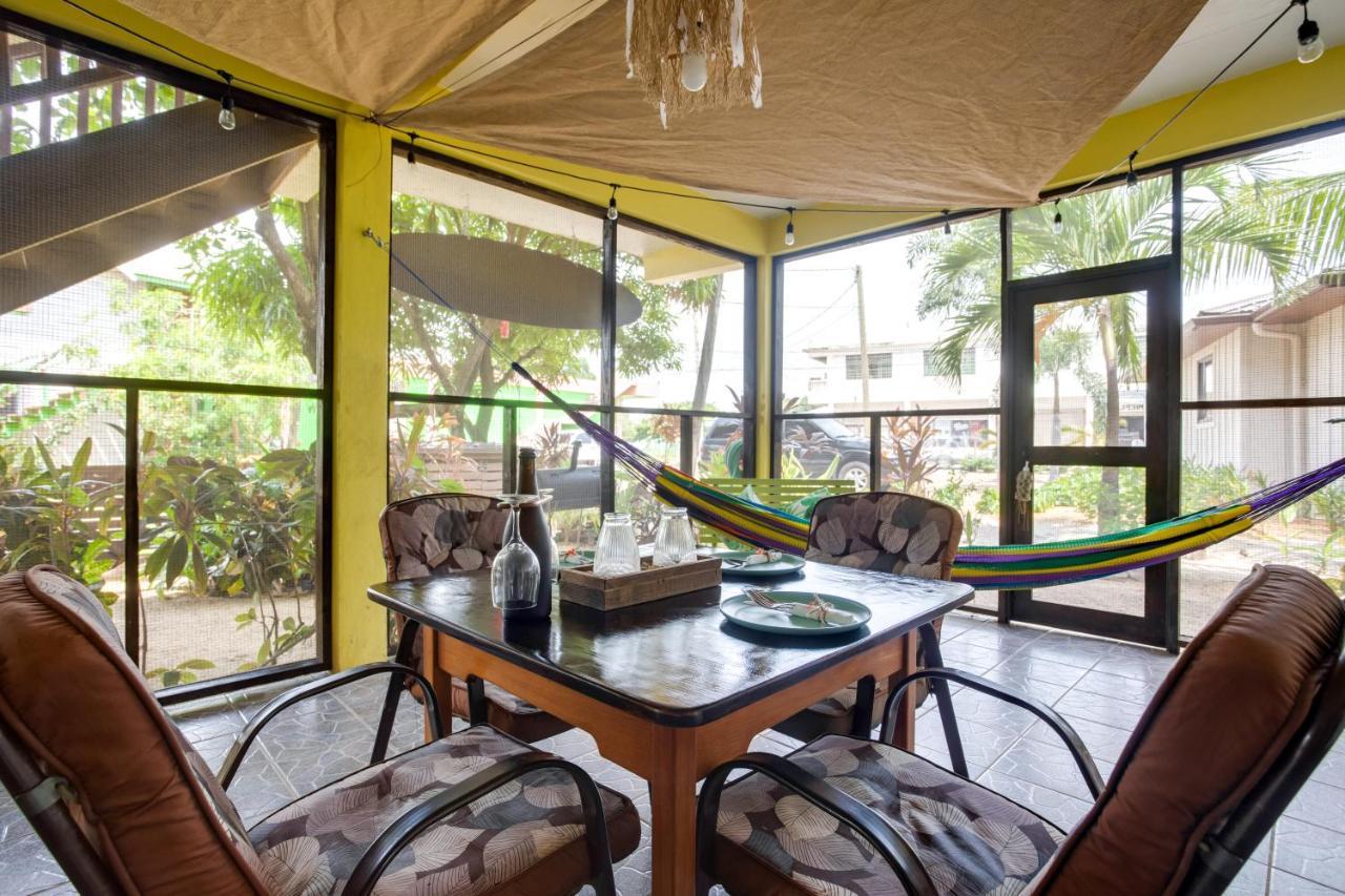 Driftwood Gardens Guesthouse Placencia Ngoại thất bức ảnh