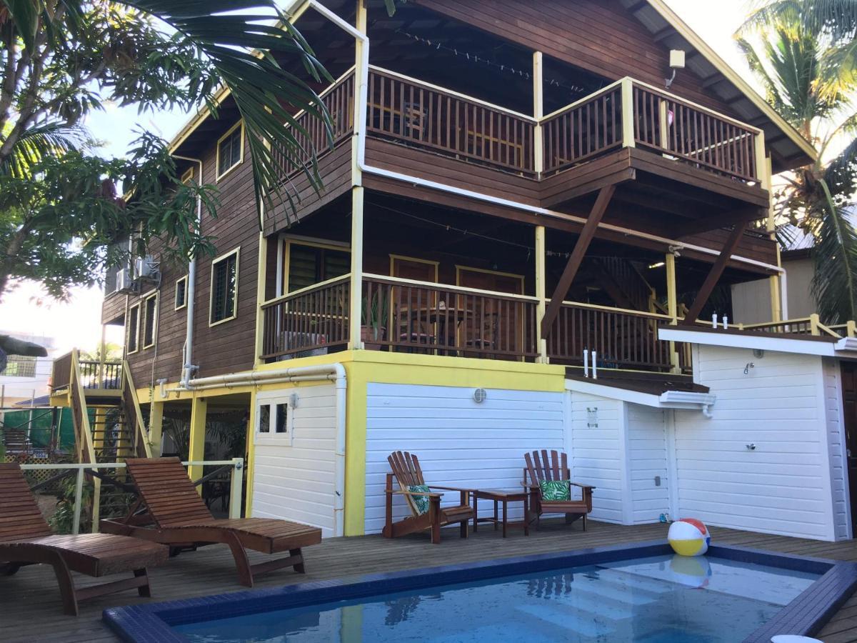 Driftwood Gardens Guesthouse Placencia Ngoại thất bức ảnh
